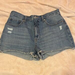 Uniqlo Women's Distressed Blue Jean Shorts